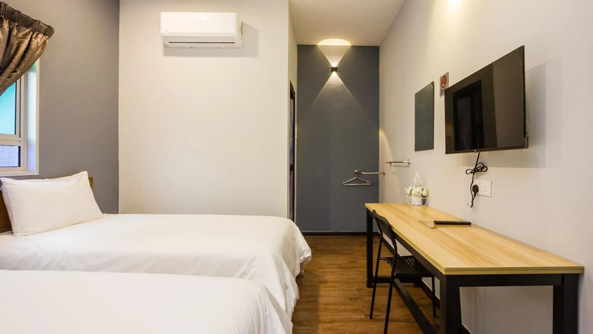 Newly 5Br Cottage House Retreats 巴特沃思 0*,